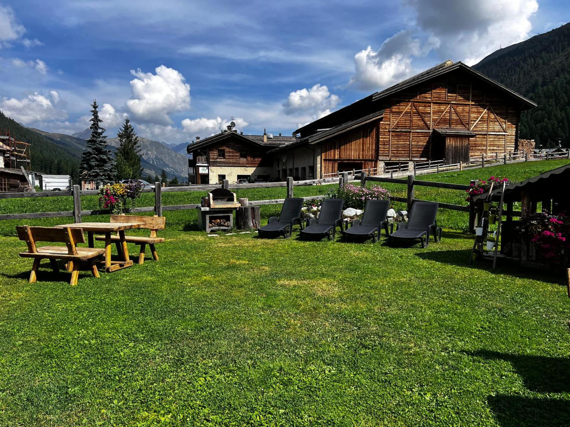 Baita Pomo Livigno Exterior photo